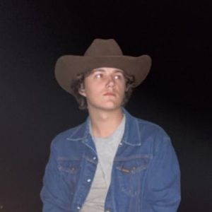 Meet your Posher, Samuel